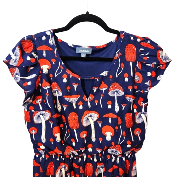 MODCLOTH SATURDAY SPLENDOR A LINE  MUSHROOM DRESS, RED BLUE AND WHITE SZ M - Picture 3 of 11